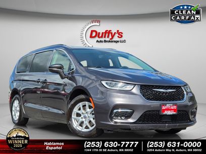 Used 2022 Chrysler Pacifica Touring-L