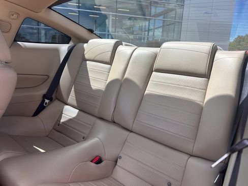 Used 2006 Ford Mustang GT RWD image 11