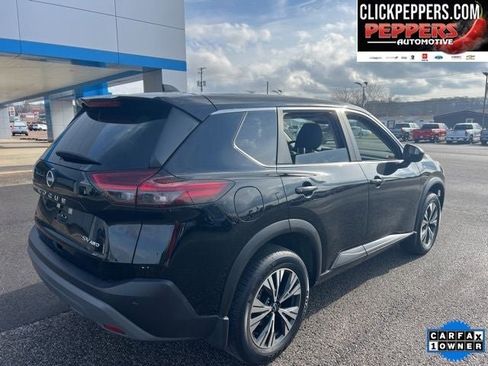 Used 2023 Nissan Rogue SV image 5