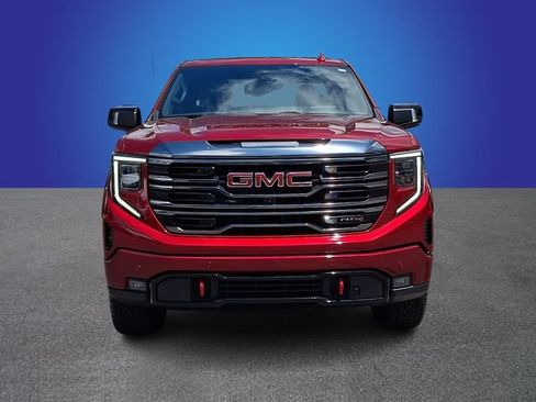 Used 2023 GMC Sierra 1500 AT4 w/ AT4 Premium Package AWD/4WD image 2