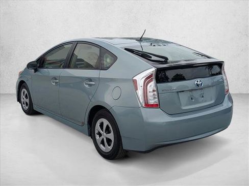 Used 2014 Toyota Prius Three FWD image 8