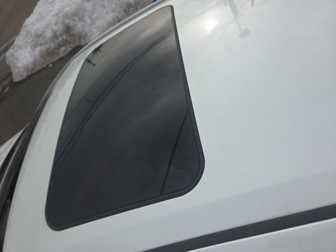 Used 2020 Toyota Corolla XSE image 17