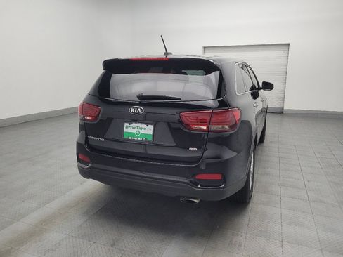 Used 2020 Kia Sorento L image 9