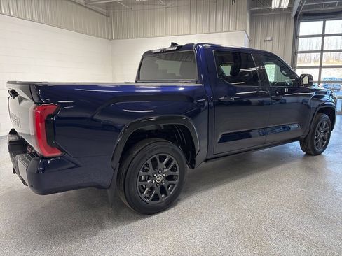 Used 2022 Toyota Tundra Platinum image 7