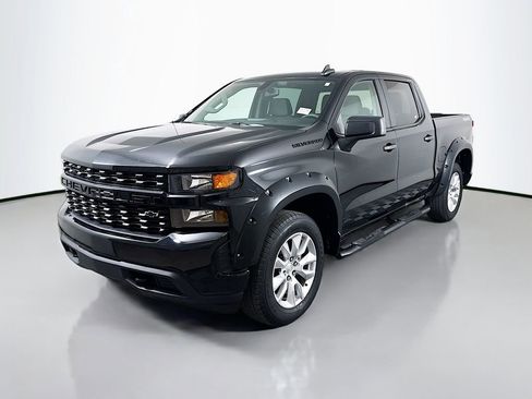 Used 2021 Chevrolet Silverado 1500 Custom w/ LPO, Dark Essentials Package image 3