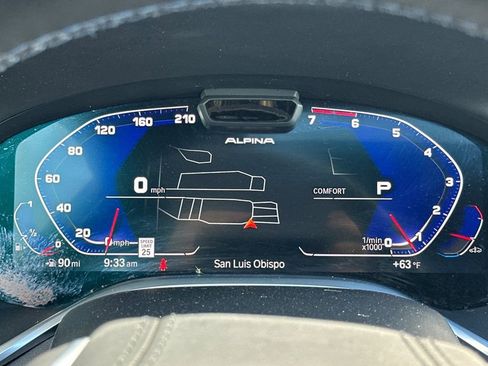 Used 2022 BMW ALPINA B7 xDrive w/ Luxury Rear Seating Package AWD/4WD image 29