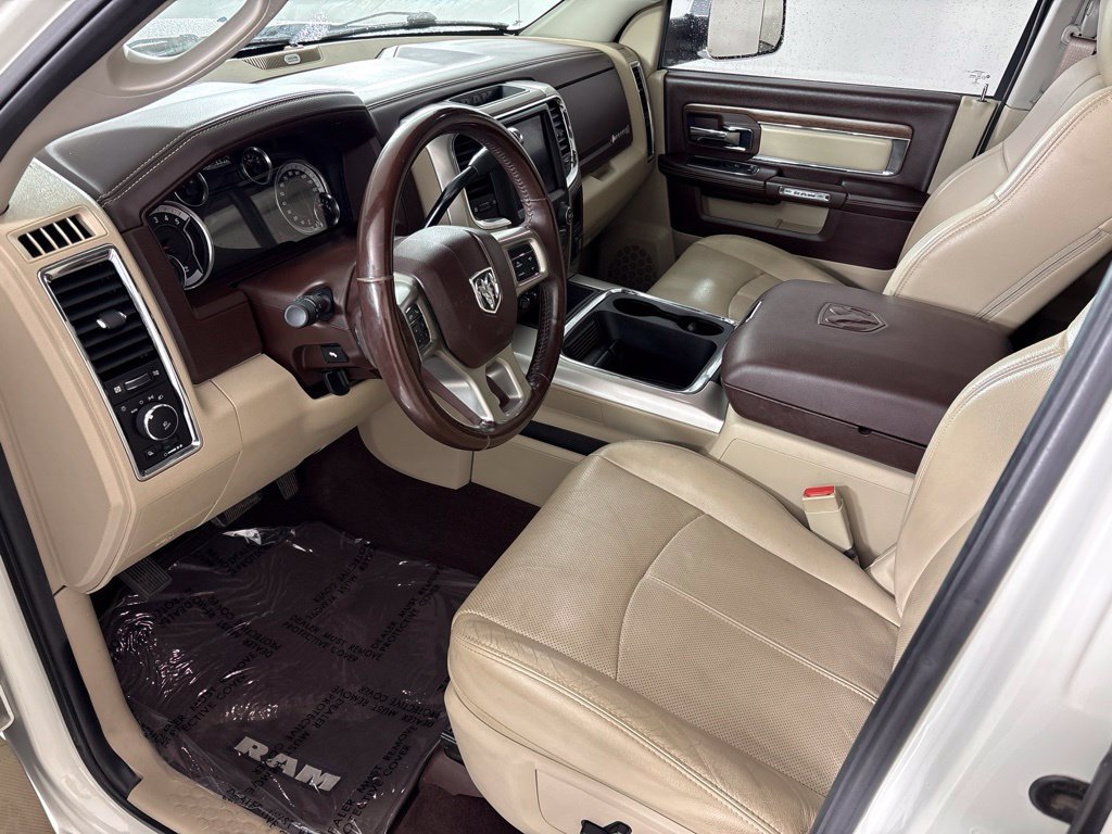 Used 2018 RAM 2500 Laramie w/ Convenience Group RWD image 31