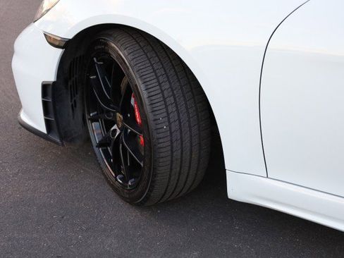 Used 2018 Porsche 718 Cayman image 44