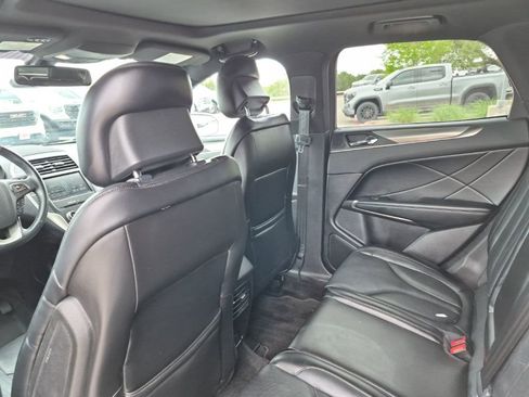 Used 2015 Lincoln MKC FWD w/ Equipment Group 102A Reserve image 18