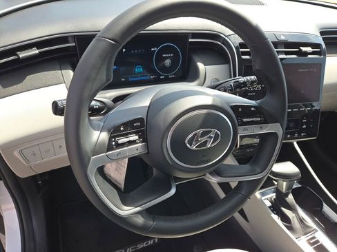 Certified 2024 Hyundai Tucson SEL w/ Convenience Package image 10