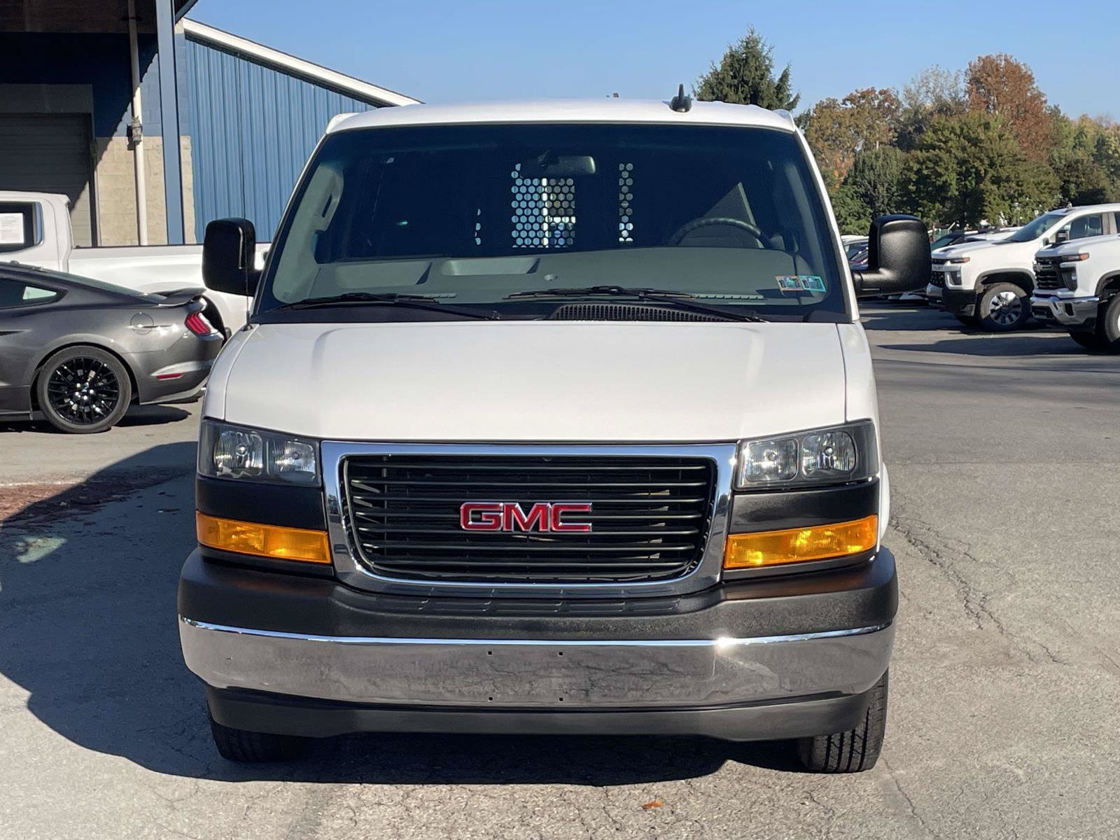 Certified 2025 GMC Savana 2500 w/ Driver Convenience Package RWD image 8
