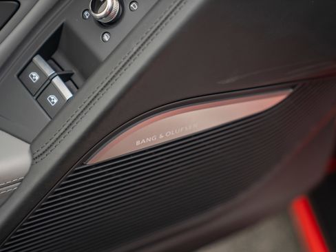 Used 2017 Audi R8 V10 image 18