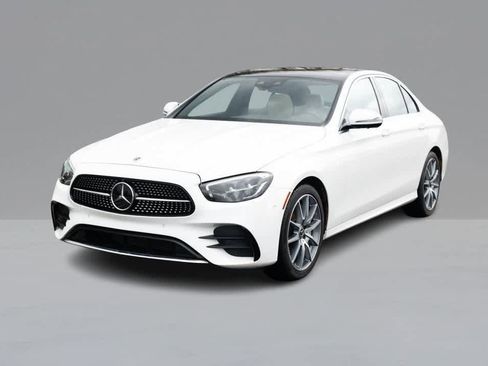 Used 2023 Mercedes-Benz E 450 4MATIC Sedan image 1