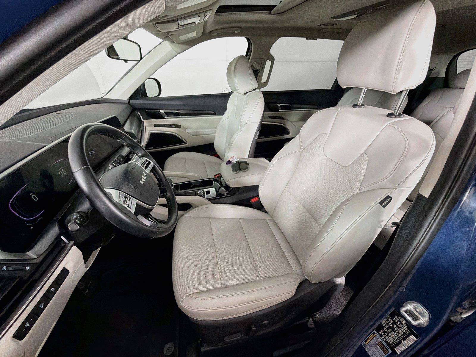 Used 2024 Kia Telluride S w/ S Sunroof Package AWD/4WD image 2