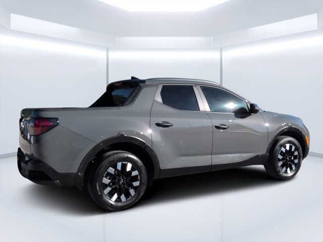 Used 2025 Hyundai Santa Cruz SEL FWD image 3
