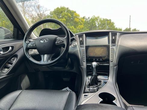 Used 2014 INFINITI Q50 AWD w/ Moonroof Package image 8