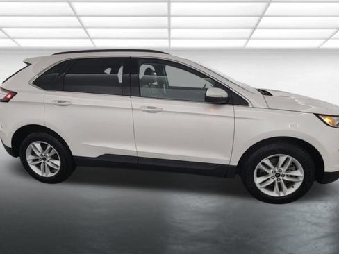 Used 2016 Ford Edge SEL w/ Equipment Group 201A AWD/4WD image 8