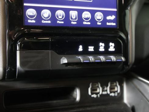 Used 2020 RAM 1500 Big Horn image 15