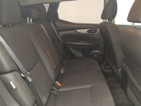 Used 2021 Nissan Rogue Sport S FWD image 19