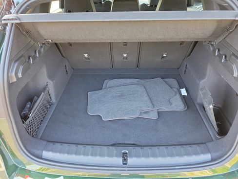 Used 2025 BMW X1 xDrive28i image 8