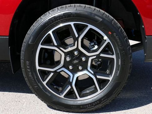 New 2026 Ford Maverick Lariat w/ 4K Tow Package image 8