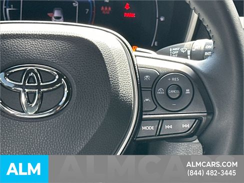 Used 2026 Toyota Corolla XSE FWD image 29