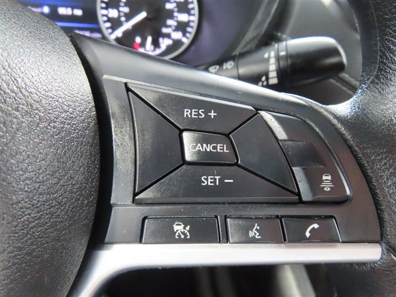 Used 2025 Nissan Sentra SV FWD image 21