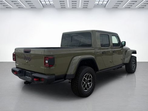 New 2026 Jeep Gladiator Rubicon w/ Steel Power Dome Hood Package AWD/4WD image 2