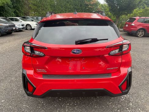Used 2024 Subaru Crosstrek 2.0i Premium image 6