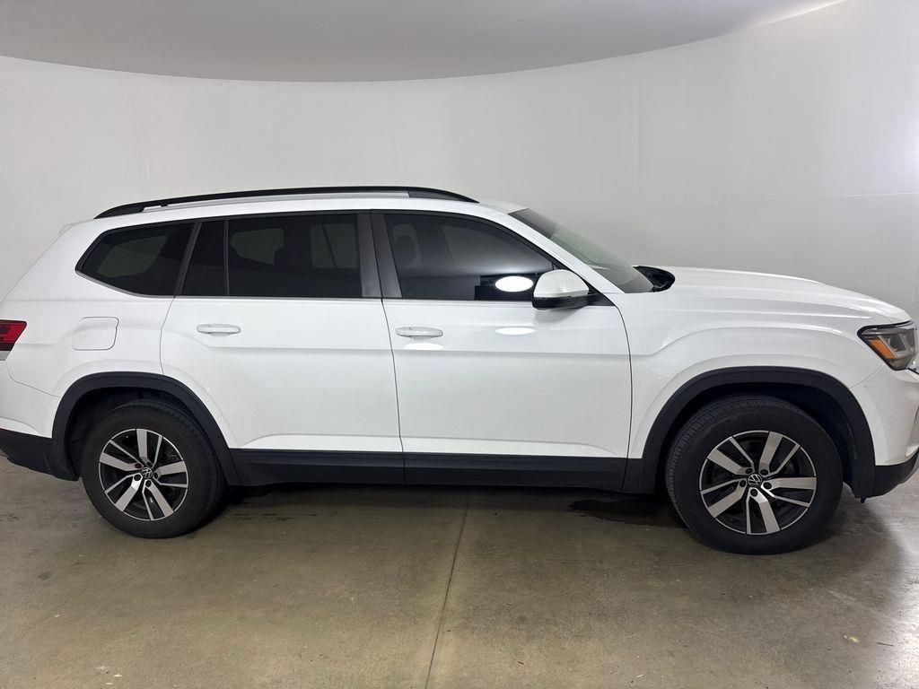 Used 2021 Volkswagen Atlas SE AWD/4WD image 2