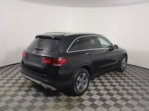 Used 2021 Mercedes-Benz GLC 300 image 5