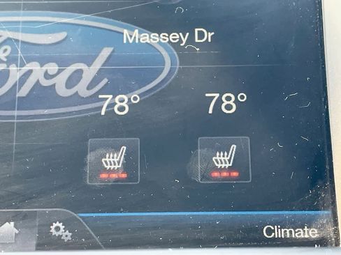 Used 2014 Ford Taurus SEL w/ Equipment Group 201A image 21