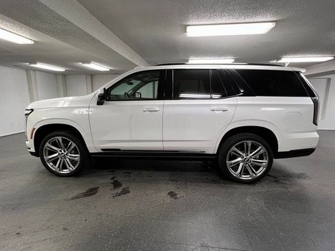 Certified 2025 Cadillac Escalade Sport Platinum image 23