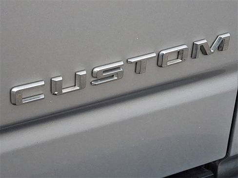 Used 2022 Chevrolet Silverado 1500 Custom image 26