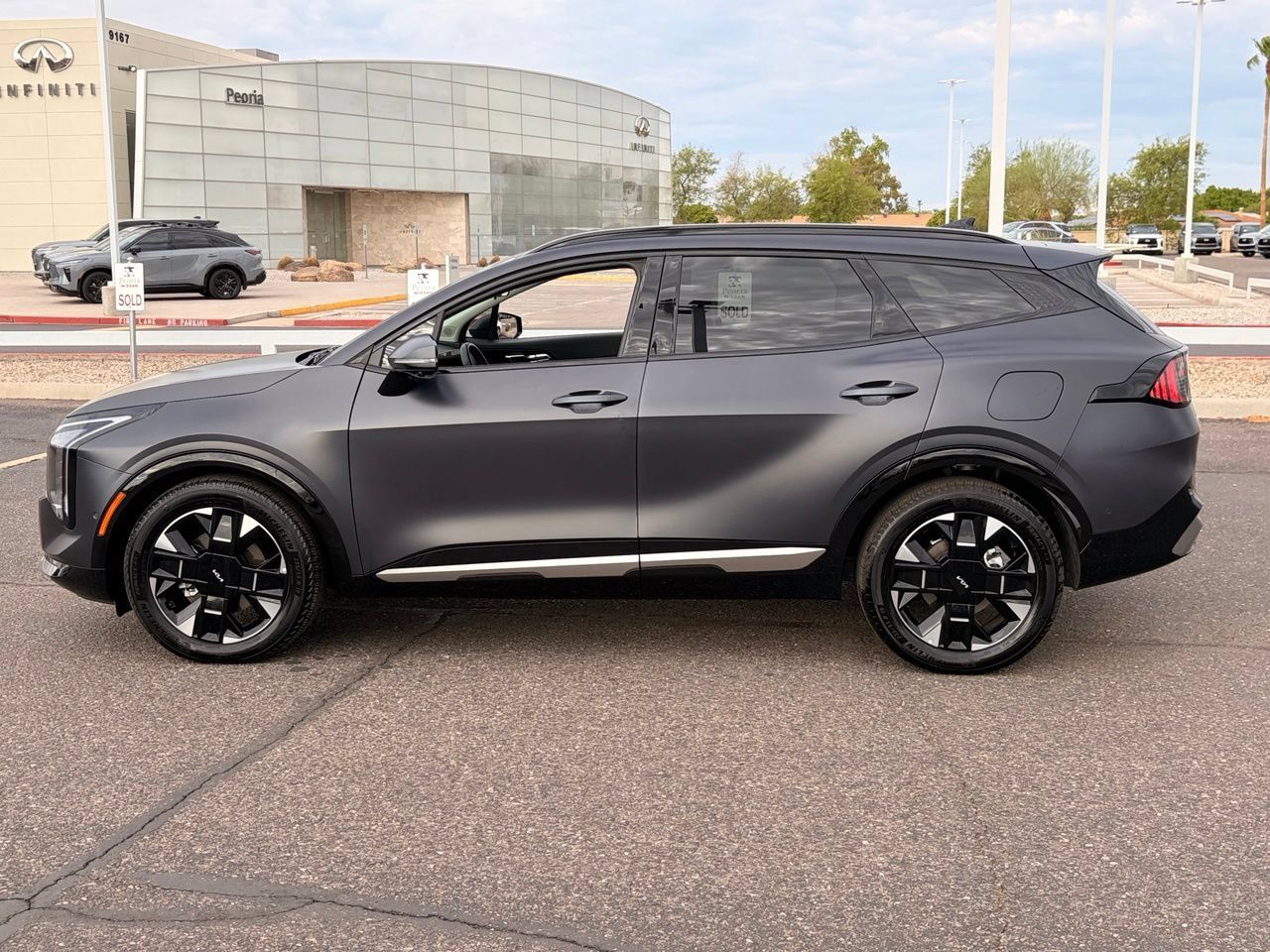 Used 2026 Kia Sportage SX FWD image 3