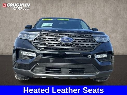 Used 2023 Ford Explorer XLT w/ Equipment Group 202A image 3