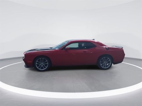 Used 2020 Dodge Challenger GT image 5
