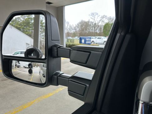 New 2026 Ford F250 XL w/ XL Chrome Package RWD image 37