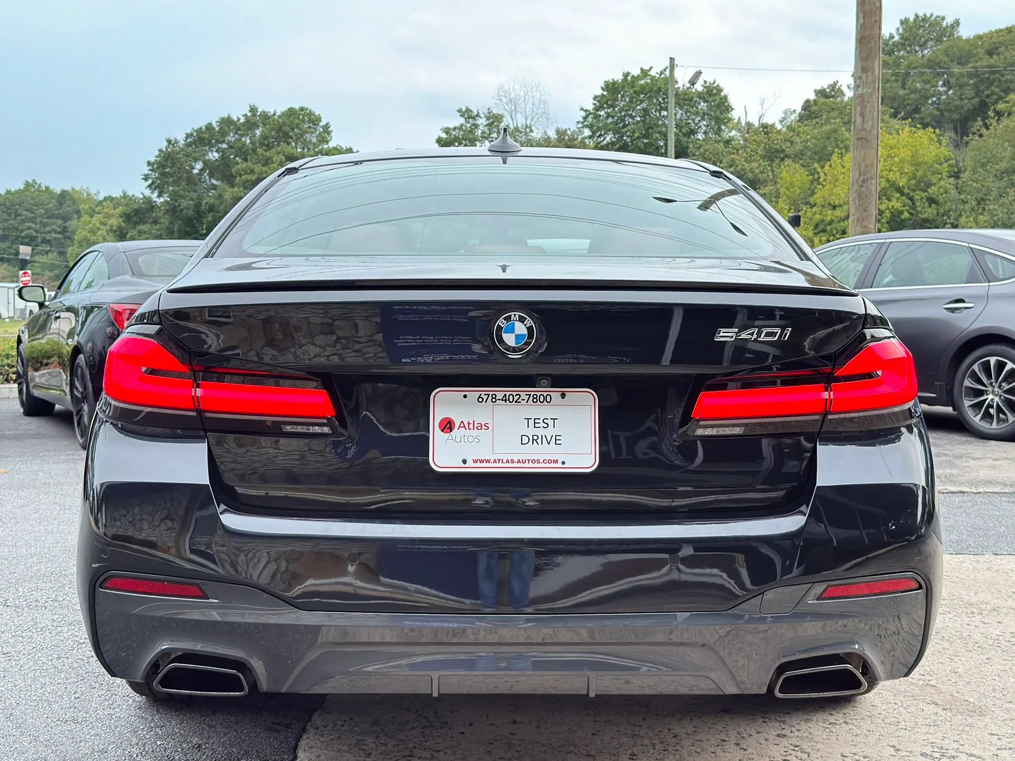 Used 2023 BMW 540i w/ M Sport Package RWD image 6