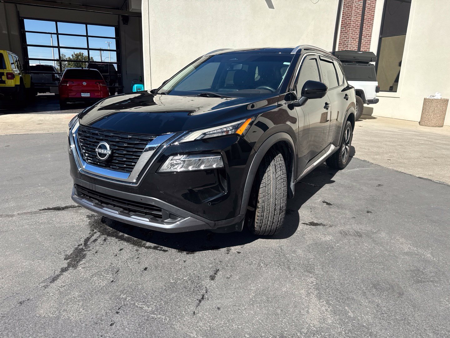 Used 2023 Nissan Rogue SL w/ SL Premium Package AWD/4WD image 4