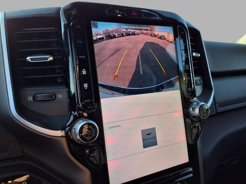 New 2026 RAM 1500 Big Horn AWD/4WD image 6