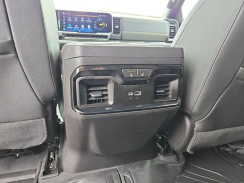 Used 2024 Chevrolet Silverado 1500 ZR2 w/ Technology Package AWD/4WD image 34