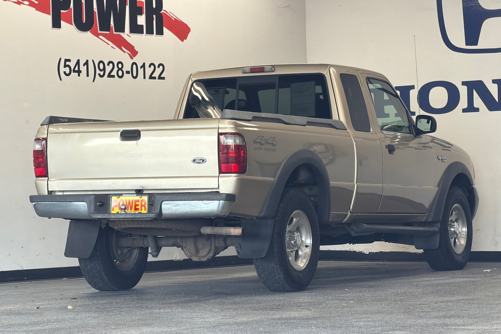 Used 2001 Ford Ranger 4x4 SuperCab image 3