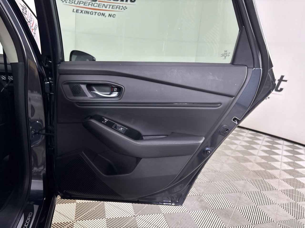 Used 2024 Honda Accord Touring image 28