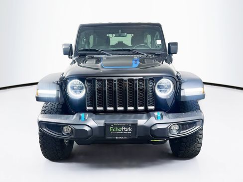 Used 2023 Jeep Wrangler Unlimited Rubicon 4xe w/ Cold Weather Group AWD/4WD image 2