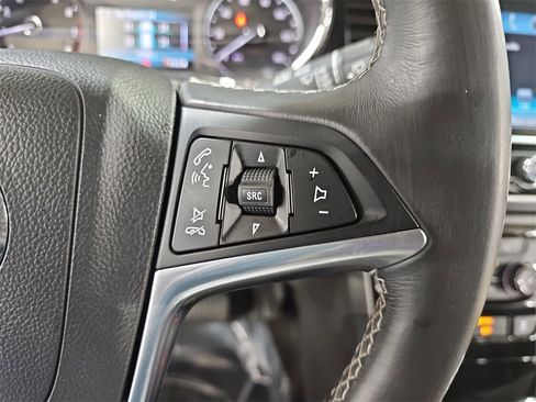 Used 2019 Buick Encore Sport Touring image 18