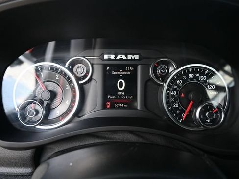 Used 2022 RAM 5500 Tradesman RWD image 30