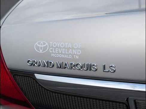 Used 2010 Mercury Grand Marquis LS image 24