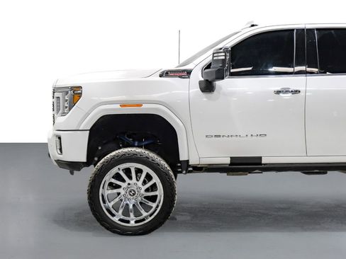 Used 2022 GMC Sierra 2500 Denali w/ Denali Ultimate Package AWD/4WD image 10