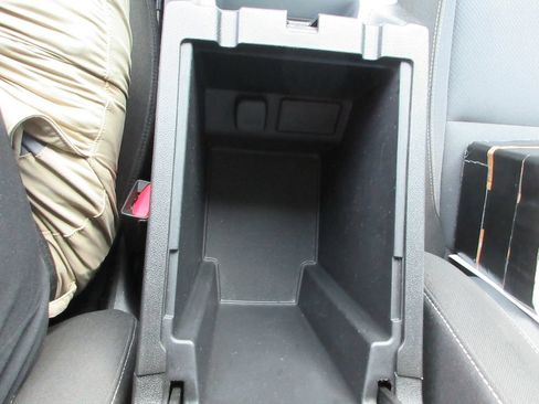 Used 2024 Chevrolet Blazer LT w/ Convenience Package FWD image 26